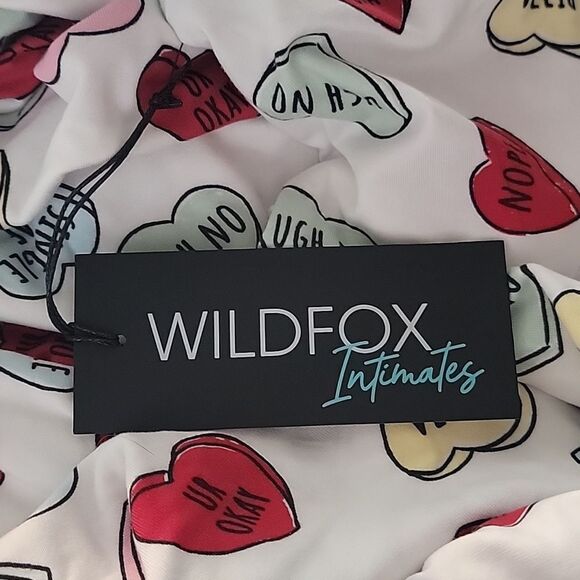 Nwt Wildfox Heart sleep shirt COMFORTABLE AND ADORABLE - Picture 4 of 7